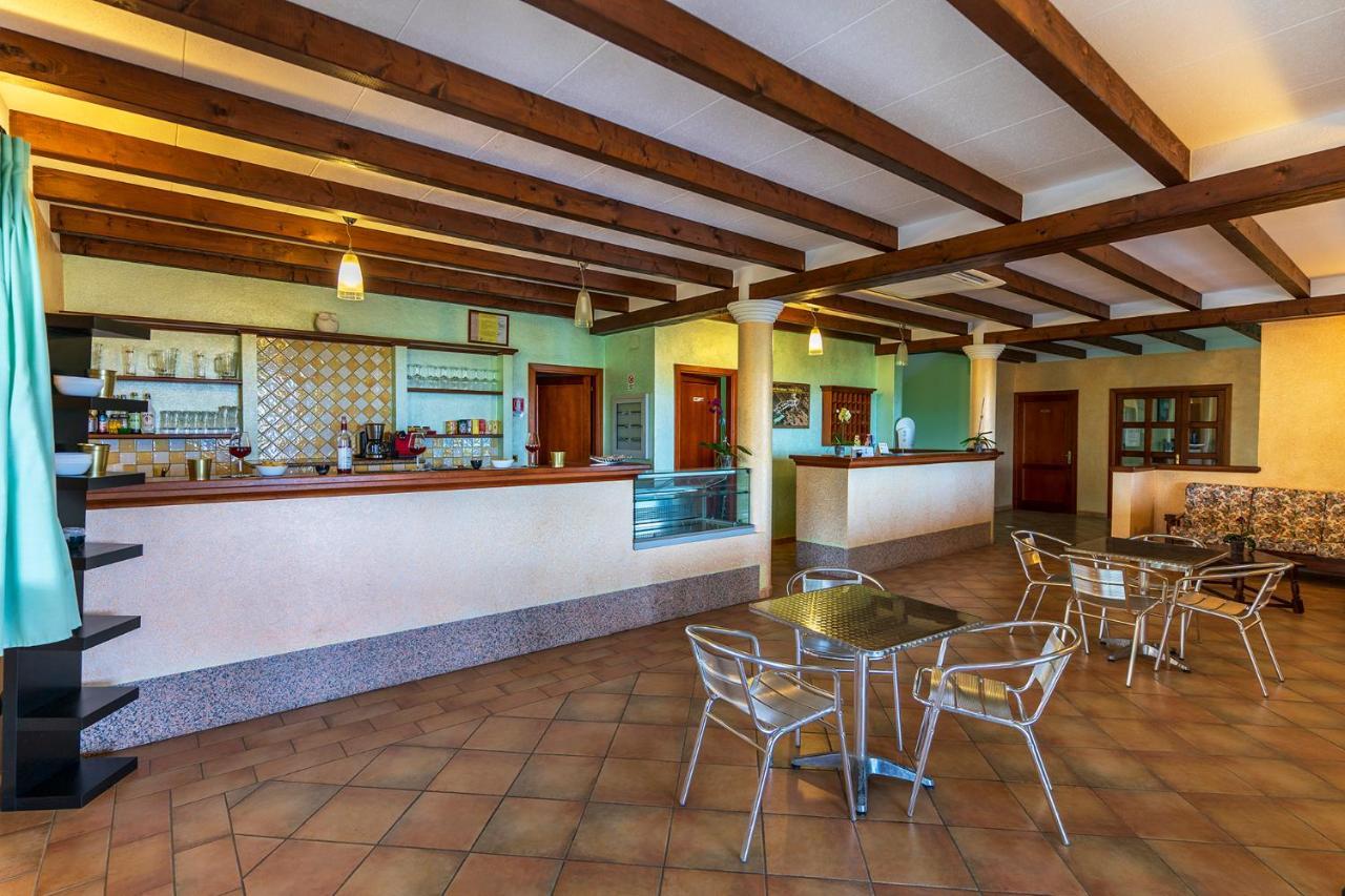 Hotel Is Murtas Jerzu Bagian luar foto