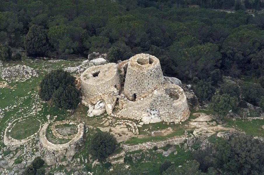 Hotel Is Murtas Jerzu Bagian luar foto
